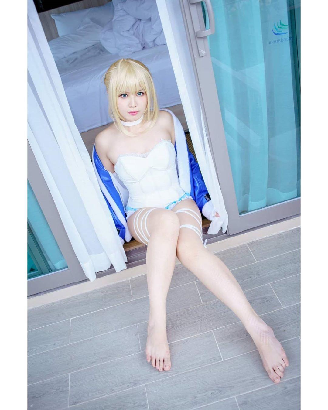 Cosplay barefoot.cosplay26(18)